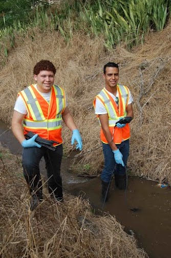 Estudiantes voluntarios