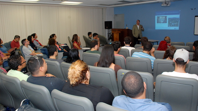 Sloan Seminar Speaker: Dr Carlos Crespo-Hernández