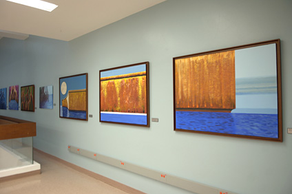 Los cuadros del doctor Cerame Vivas se presentaron en varios departamentos del Recinto.