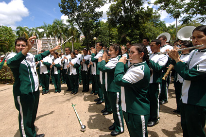 La Banda Colegial aportó el toque musical del cumpleaños.