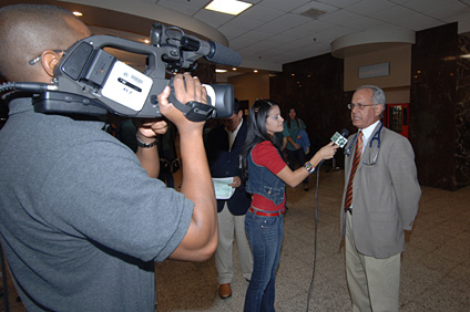 Fernando Regis, director médico, destacó la ejecución musical de los jóvenes colegiales.