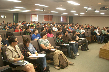 Reto 2.0 le brinda la oportunidad a estudiantes de distintas concentraciones académicas a desarrollar una aplicación del Web 2.0.