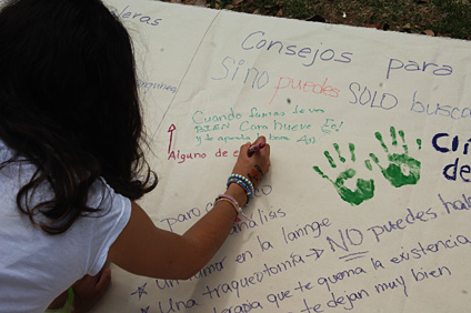 La actividad creó conciencia en la comunidad universitaria sobre los daños que produce el uso del cigarrillo.