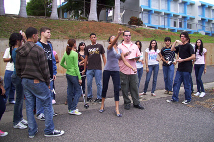 20 jóvenes de escuelas superiores públicas y privadas del área oeste participaron del Instituto de Verano de Transportación 2009.