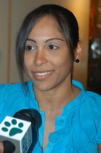 Mayra Oyola continuará trabajando con el SNM en San Juan como estudiante voluntaria durante los fines de semana.