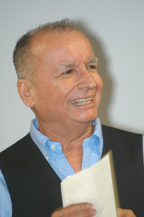 Felipe Pérez, fundador de El Mesón Sándwiches, compartió con la audiencia los inicios de su negocio.