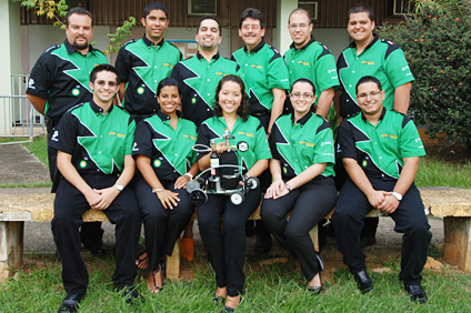 El Cokí Racing Team está compuesto por estudiantes de Ingeniería Química, Mecánica y Ambiental del RUM. En la fila de atrás, al centro, el doctor Antonio Estévez.