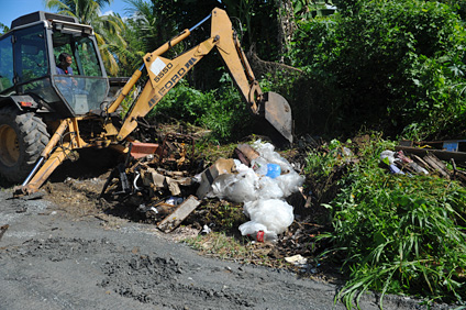 El sector tiene serios problemas de contaminación por la acumulación de basura y escombros en sus alrededores.