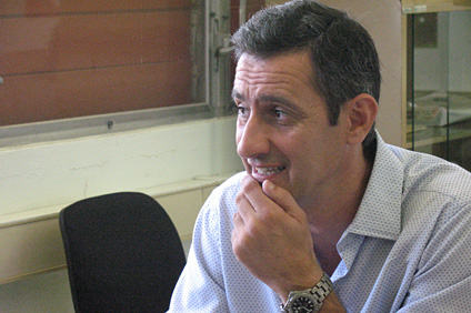 El doctor Francisco García-Moreno, de Estudios Hispánicos, dirige el Centro de Redacción en Español.