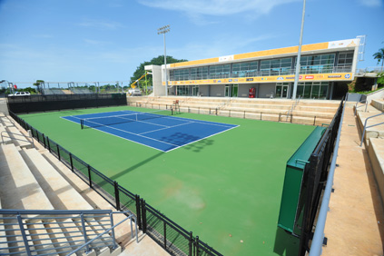 El complejo de tenis cuenta con ocho canchas. En la foto una de las dos canchas principales.