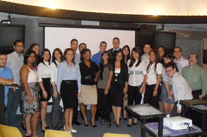 Los estudiantes de la secuencia curricular en meteorología presentaron sus más recientes investigaciones durante el Simposio. A la extrema derecha, el doctor Héctor Jiménez.