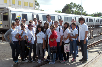 Por tratarse de uno de los medios de transportación establecidos recientemente, el Tren Urbano impactó a los futuros universitarios.