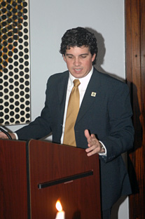 El estudiante de ADEM, Mikail Y. Blancovitch Rivera durante su primer mensaje como presidente del CGE.