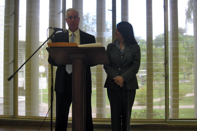 Mar&iacute;a Vargas y N&eacute;stor Ram&iacute;rez, representantes de <em>Xerox Corporation</em>, reiteraron el compromiso de la entidad por premiar la excelencia colegial.<br>Suministrada
