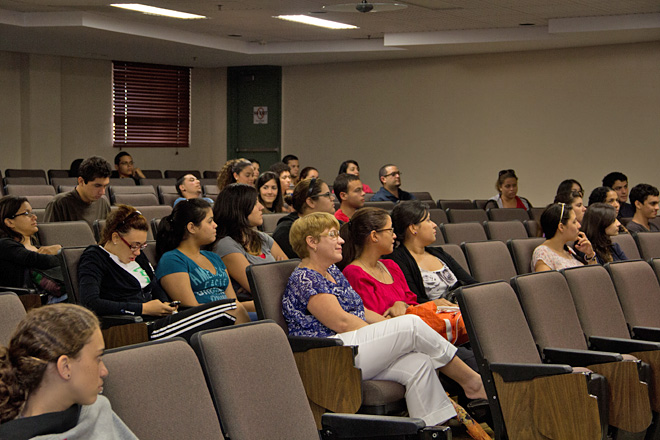 El evento, que se celebr&oacute; en el Anfiteatro de ADEM, tuvo el prop&oacute;sito de ampliar las perspectivas de lo que se aprende en clase sobre la Gerencia de Recursos Humanos.<br>Joshua J. Arbelo Robles / Taller de Estudiantes Prensa RUM
