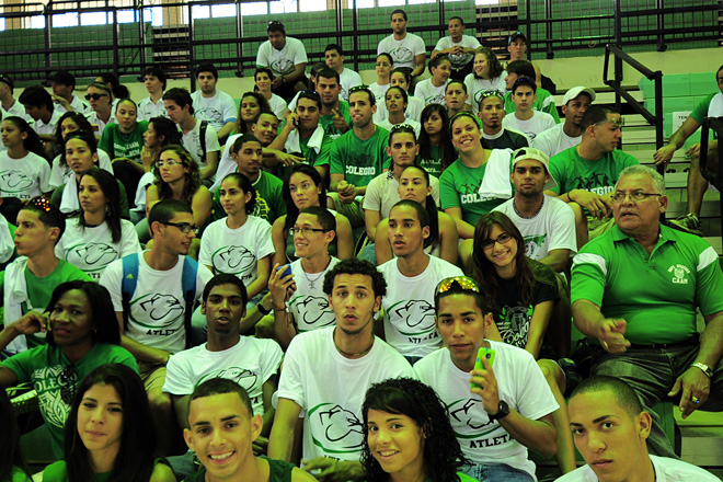 En el Coliseo se hizo la presentaci&oacute;n de los atletas que tendr&aacute;n la responsabilidad de demostrar la cr&iacute;a colegial.<br>Carlos D&iacute;az / Prensa RUM