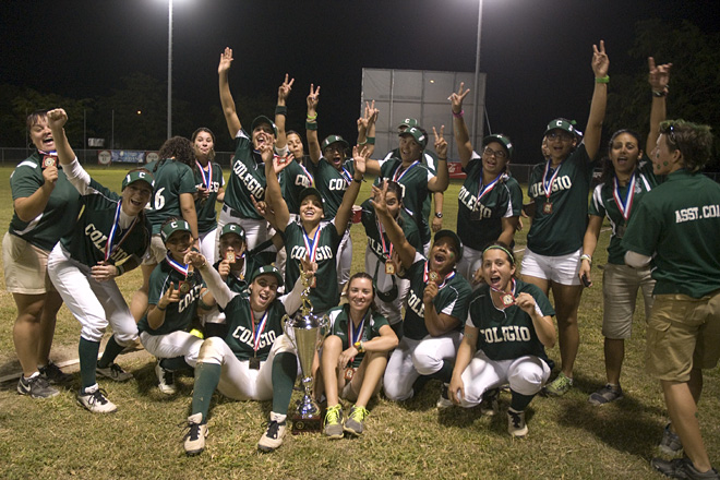 Las Juanas de s&oacute;ftbol se coronaron como las campeonas en ese deporte en las competencias de la LAI.<br>Carlos Dar&iacute;o Ayala / Prensa RUM