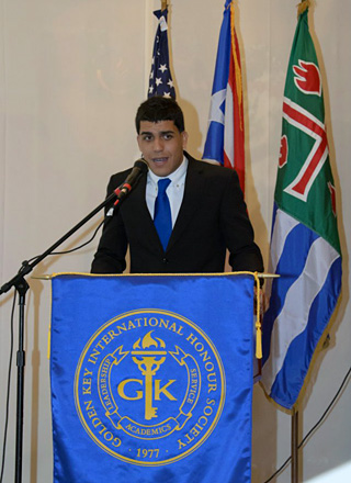 Russel Rodr&iacute;guez, estudiante del Departamento de Ingenier&iacute;a Mec&aacute;nica, es el nuevo presidente de <em>Golden Key International Honour Society</em> del RUM.
<br>Foto Kristian Viruet