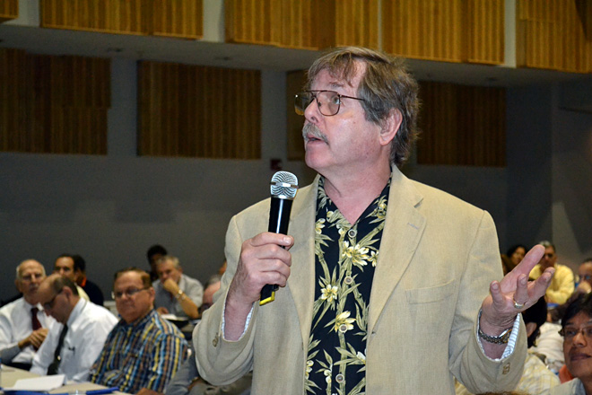 Robert Freitag, del <em>Tsunami Safe Heaven Project</em> tambi&eacute;n fue uno de los conferenciantes del taller.<br>Mariam Ludim Rosa / Prensa RUM