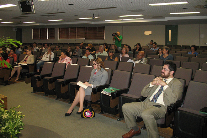 El Foro sirvi&oacute; como encuentro entre representantes de distintas empresas sociales.<br>Amer Otero / Taller de Estudiantes Prensa RUM