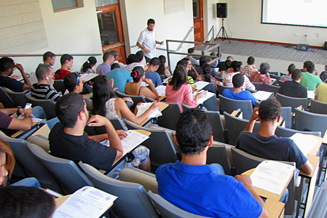 La actividad cont&oacute; con una nutrida participaci&oacute;n de estudiantes de diferentes facultades. <br>Amer Otero / Taller de Estudiantes Prensa RUM