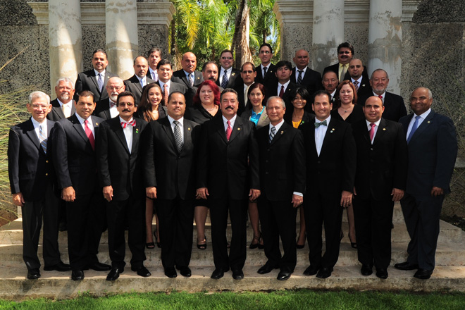 Junta de Gobierno del Colegio de Ingenieros y Agrimensores de Puerto Rico.<br>Carlos D&iacute;az / Prensa RUM