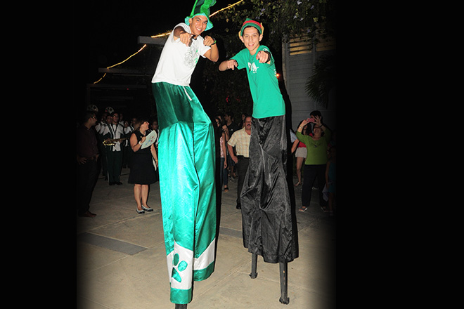 Los m&aacute;s jovencitos disfrutaron de las presentaciones art&iacute;sticas que se llevaron a cabo durante el Encendido de Navidad del RUM.<br>Carlos D&iacute;az/Prensa RUM