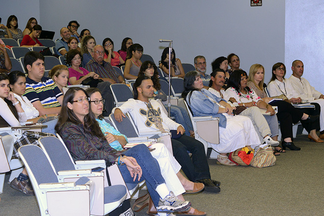 El Instituto Smithsonian convoc&oacute; al foro, como parte de un proyecto que persigue estudiar la presencia de la herencia ind&iacute;gena en la cultura e historia de la regi&oacute;n caribe&ntilde;a.<br>Carlos D&iacute;az/Prensa RUM