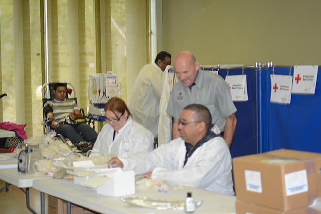 La <em>Mega Sangr&iacute;a Colegial</em> siempre excede las expectativas de la entidad.
<br>Carlos D&iacute;az/Prensa RUM