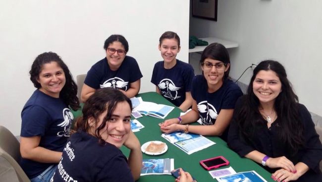 Taller de sutura / Suministrada