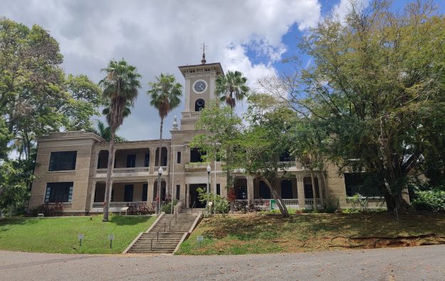 Edificio José de Diego - Decanato de Administración