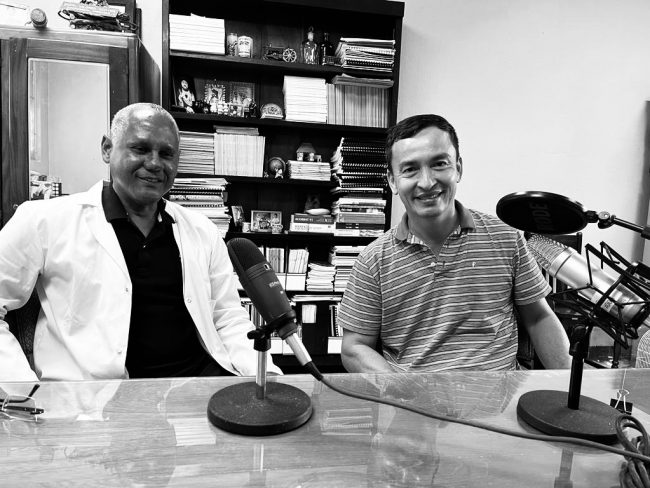 Dr. Chong y Dr. Dumas