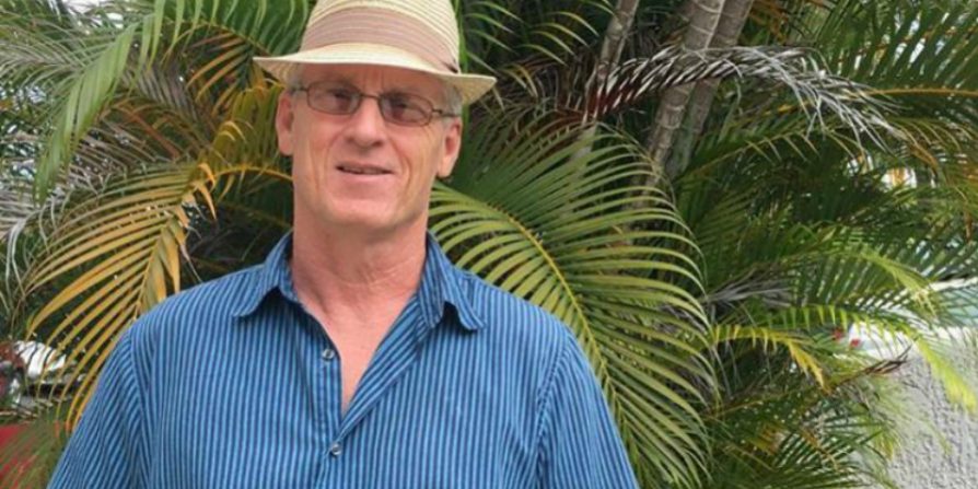 12899652_10201786298935538_1138271265_n Gregory Stephens, a professor at the English Department.
