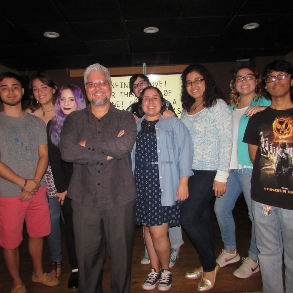 Dr. Leonardo Flores posing alongside his DH interns.