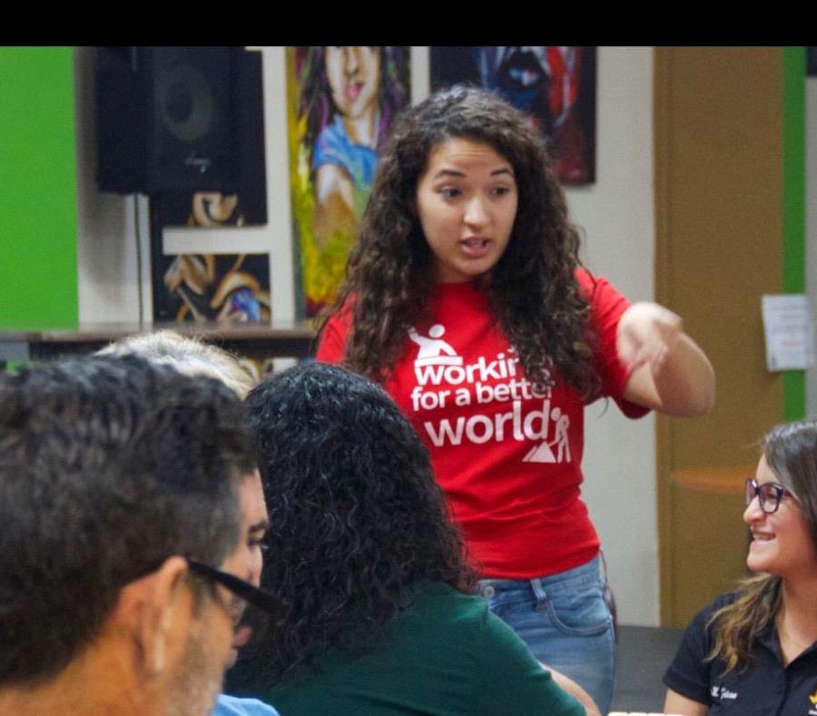 Una alumna del RUM participará en China de competencia de estudiantes empresarios