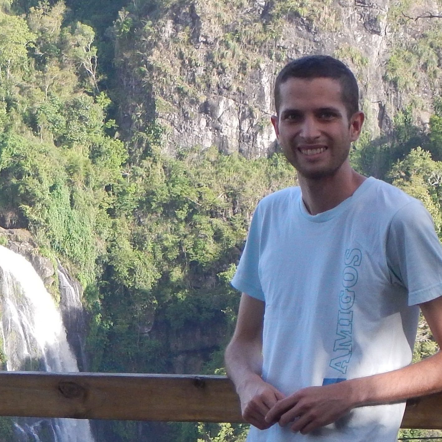 Luis Espada Photo of Graduate Student Luis Espada