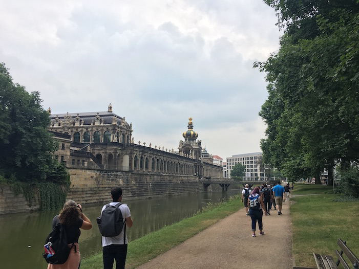 La ruta les llevó a través de Sttugart, Munich, Berlin, Hamburg, Dresden, destinos en los que acudieron a diversas atracciones turísticas. Suministrada.