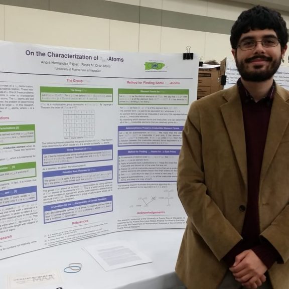 André Hernández Espiet recibió el Outstanding Award durante la convención de la Joint Mathematical Meeting, celebrada en Baltimore. (Suministrada) André Hernández Espiet recibió el Outstanding Award durante la convención de la Joint Mathematical Meeting, celebrada en Baltimore. (Suministrada)