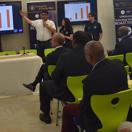 Los estudiantes SEDS-UPRM presentaron su galardonado colectivo estudiantil. Foto Mariam Ludim Rosa/Prensa RUM Los estudiantes SEDS-UPRM presentaron su galardonado colectivo estudiantil. Foto Mariam Ludim Rosa/Prensa RUM