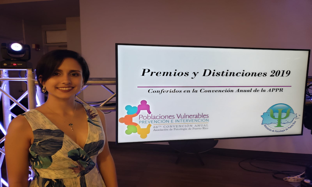 La Asociación de Psicología de Puerto Rico reconoció el desempeño de la estudiante Paola Alexandra Lugo Tosado. (Foto suministrada)