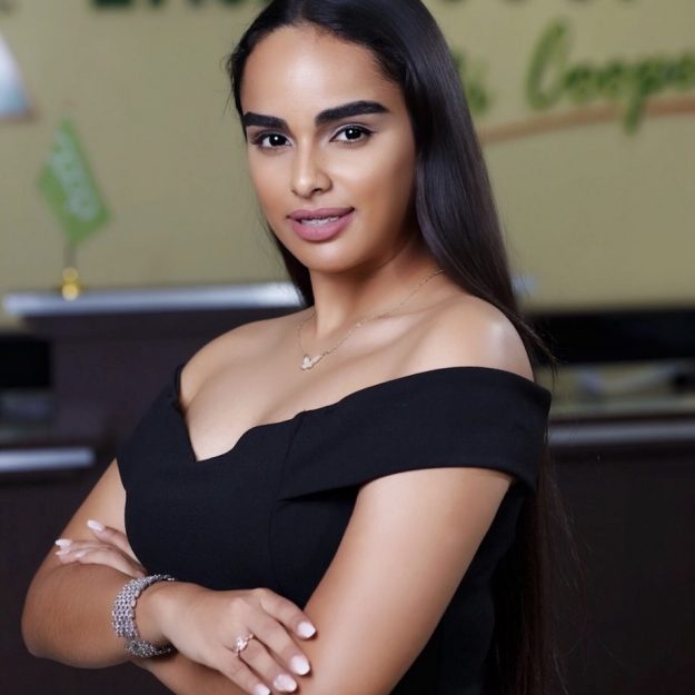 La estudiante Sara Liah Acosta Ortiz, quien cursa su último semestre en las concentraciones de Contabilidad y Gerencia Industrial del Colegio de Administración de Empresas (ADEM) del Recinto Universitario de Mayagüez (RUM), de la Universidad de Puerto Rico (UPR), fue una de las cinco ganadoras de un reto lanzado por el Instituto Americano de Contadores Públicos Autorizados (AICPA) para recoger las impresiones de futuros aspirantes a CPA sobre la profesión. Suministrada La estudiante Sara Liah Acosta Ortiz, quien cursa su último semestre en las concentraciones de Contabilidad y Gerencia Industrial del Colegio de Administración de Empresas (ADEM) del Recinto Universitario de Mayagüez (RUM), de la Universidad de Puerto Rico (UPR), fue una de las cinco ganadoras de un reto lanzado por el Instituto Americano de Contadores Públicos Autorizados (AICPA) para recoger las impresiones de futuros aspirantes a CPA sobre la profesión. Suministrada