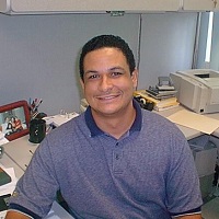 Dr. Uroyoan Walker