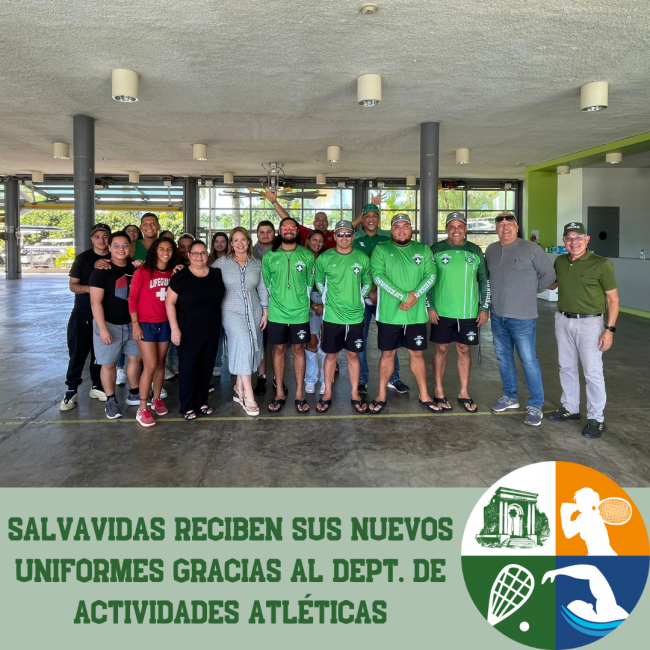 Salvavidas reciben nuevos uniformes. Noviembre 2023.