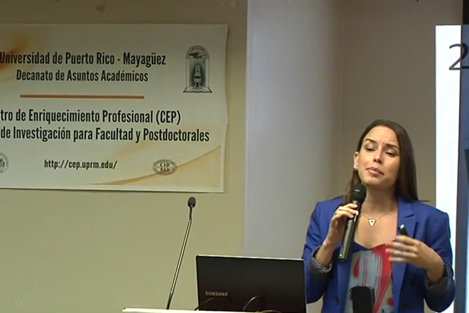 La doctora Greetchen Díaz Muñoz, directora del Programa de Subvenciones del Fideicomiso para Ciencias de Tecnología e Investigación, y miembro administrativo de la entidad Ciencia Puerto Rico, habló sobre los resultados del Programa de jóvenes embajadoras Semillas de Triunfo.<br>Prensa RUM