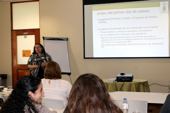 La profesora Jaquelina Álvarez, coordinadora asociada del CEP, destacó la colaboración del GRIC con el Centro.<br>Suministrada