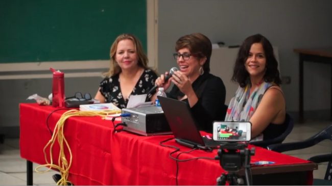 La primera parte de la jornada contó como invitadas, desde la izquierda, con las doctoras Anayra Santory Jorge, Beatriz Llenín Figueroa y la licenciada Ariadna Godreau Aubert. (Fotocaptura de vídeo por Wilberto Ríos) Mujeres escritoras