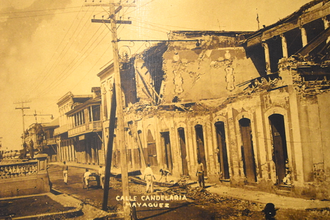 La exposición Conmemoración del terremoto y tsunami del 1918, reúne un centenar de fotos emblemáticas del terremoto de 1918 e inaugura hoy en el Museo Casa Grande. Foto archivo/Prensa RUM Breast Cancer Art Project