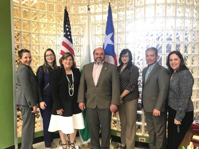 El RUM y el Municipio de Aguada suscribieron un acuerdo de colaboración. Foto suministrada