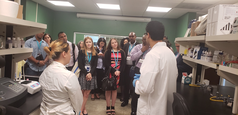 Durante el recorrido, les explicaron varios de los proyectos que se llevan a cabo en CITAI. Foto Prensa RUM ACE 11