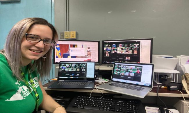 La doctora Lourdes Medina, del Departamento de Ingeniería Industrial, es la organizadora y gestora del campamento Control de Procesos en Tiempo Real (RealTimePC). (Suministrada)